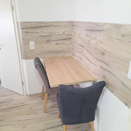 Studios Accommodation *